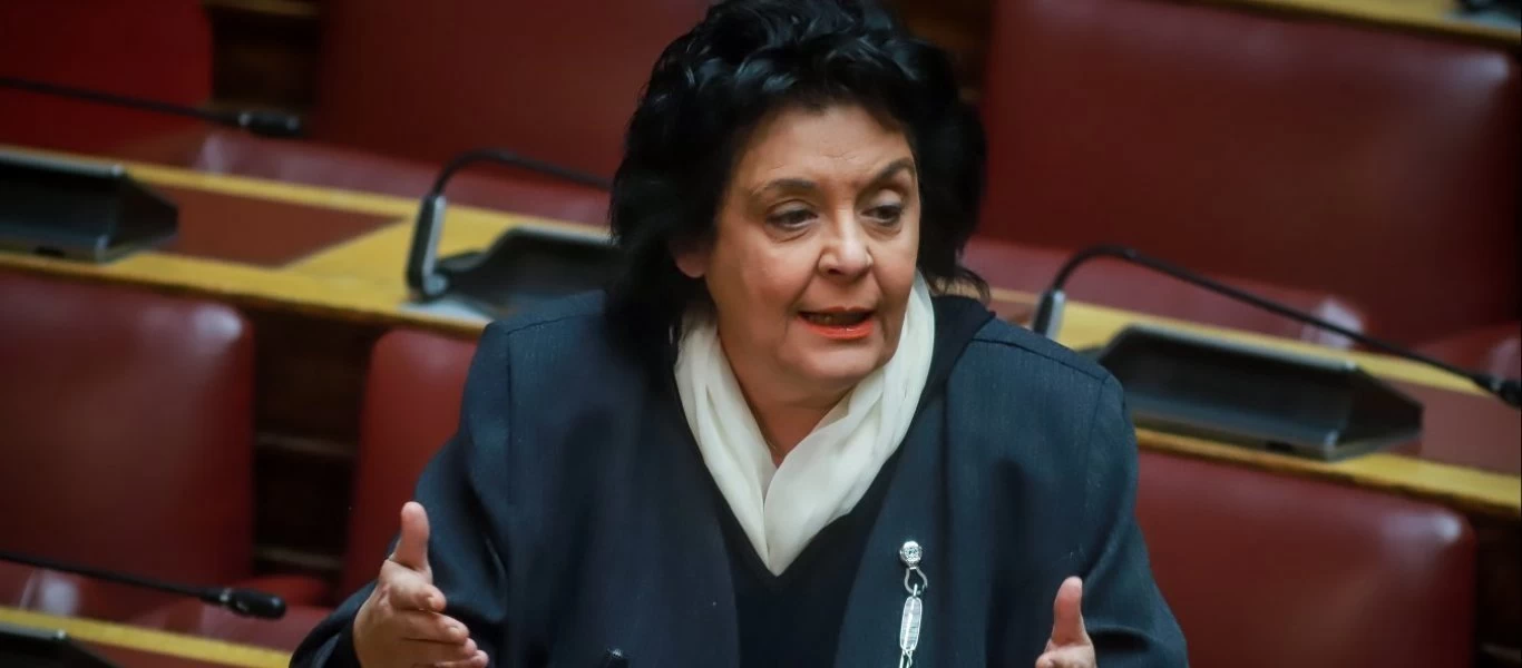 Λ.Κανέλλη: «Δεν θα δώσω το μισθό μου - Να σταματήσει το αστειάκι να γίνονται οι βουλευτές χορηγοί των ψηφοφόρων»